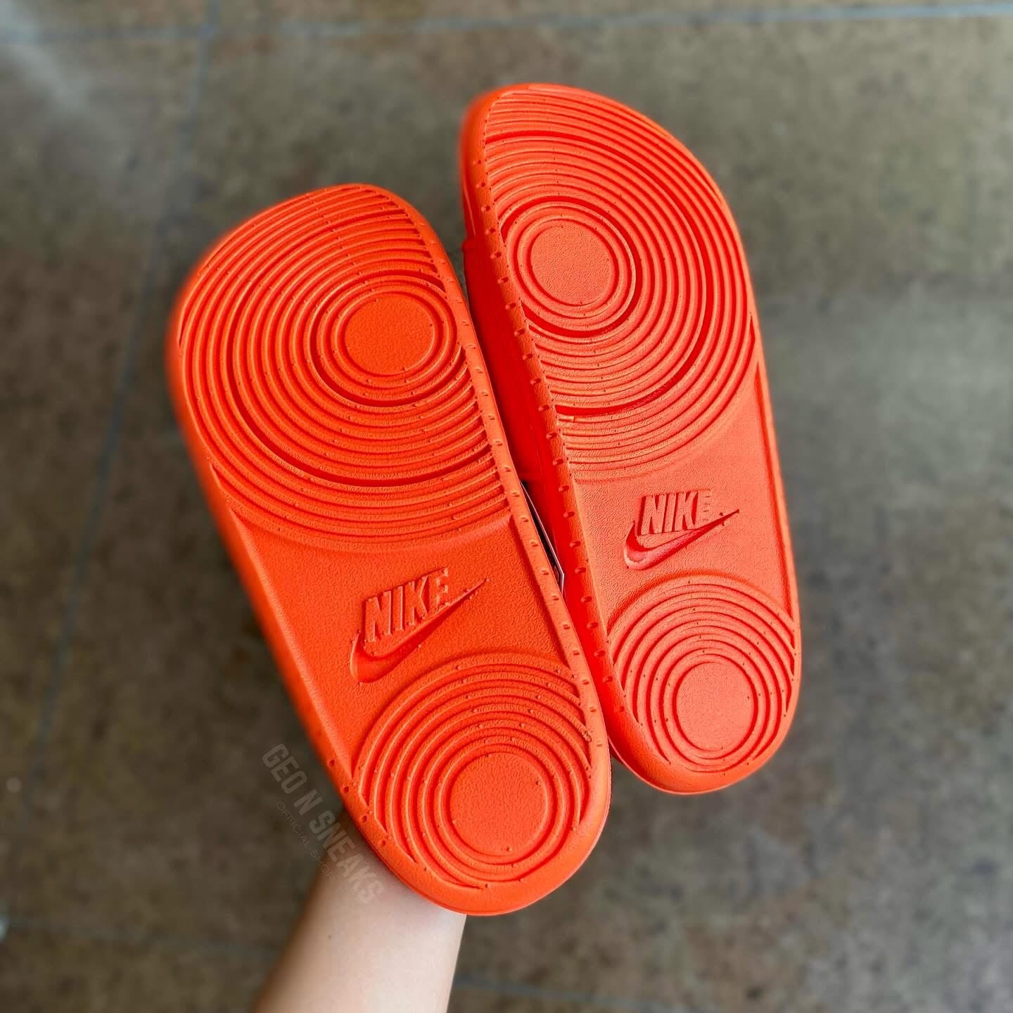 KOBE OFF COURT SLIDES “Safety Orange”