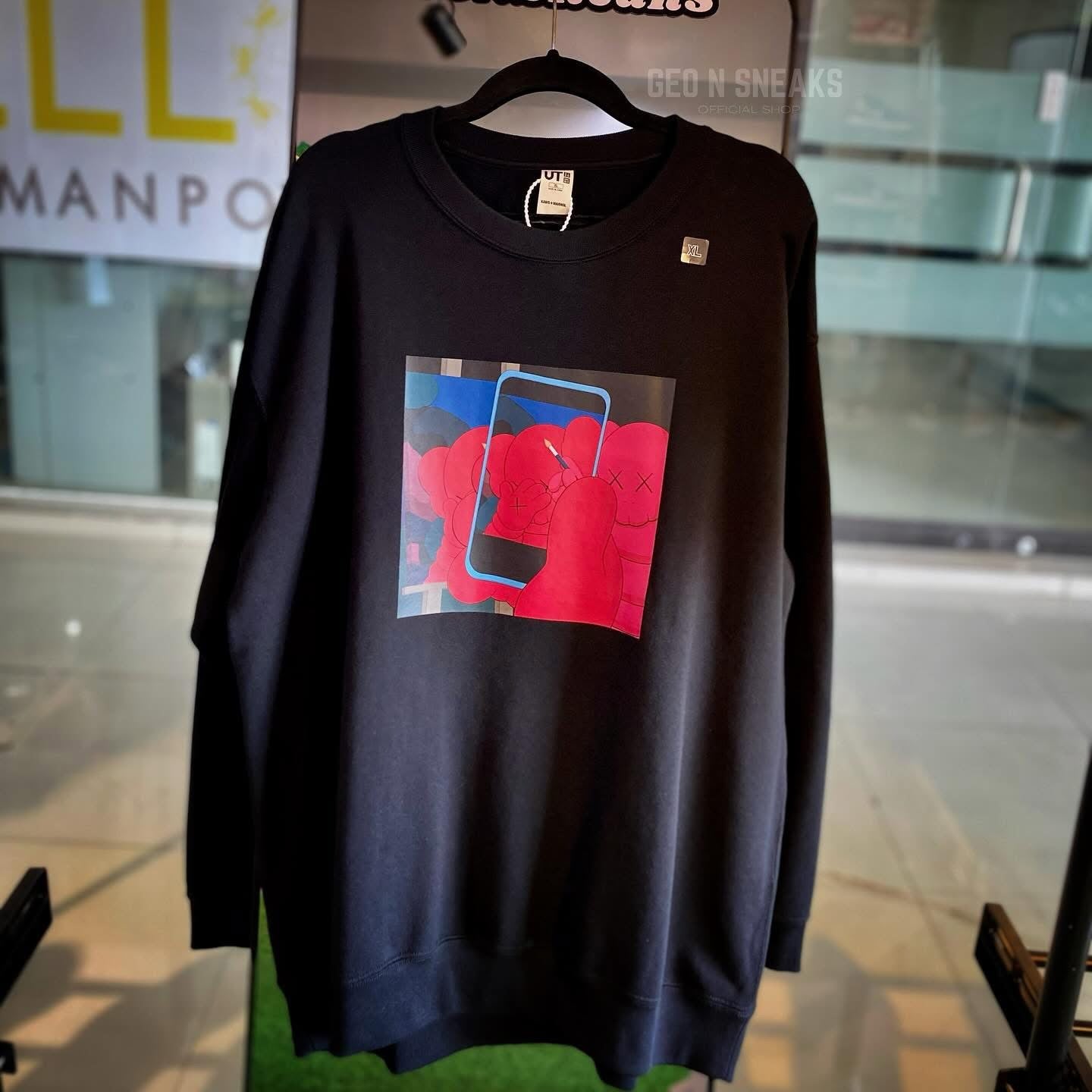 KAWS + WARHOL SWEATSHIRT “Kaws Art”