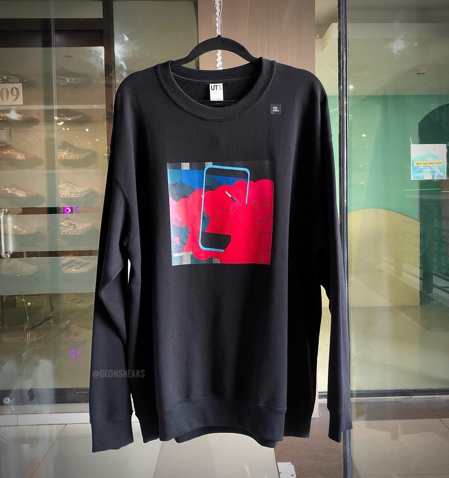 KAWS + WARHOL SWEATSHIRT “Kaws Art”