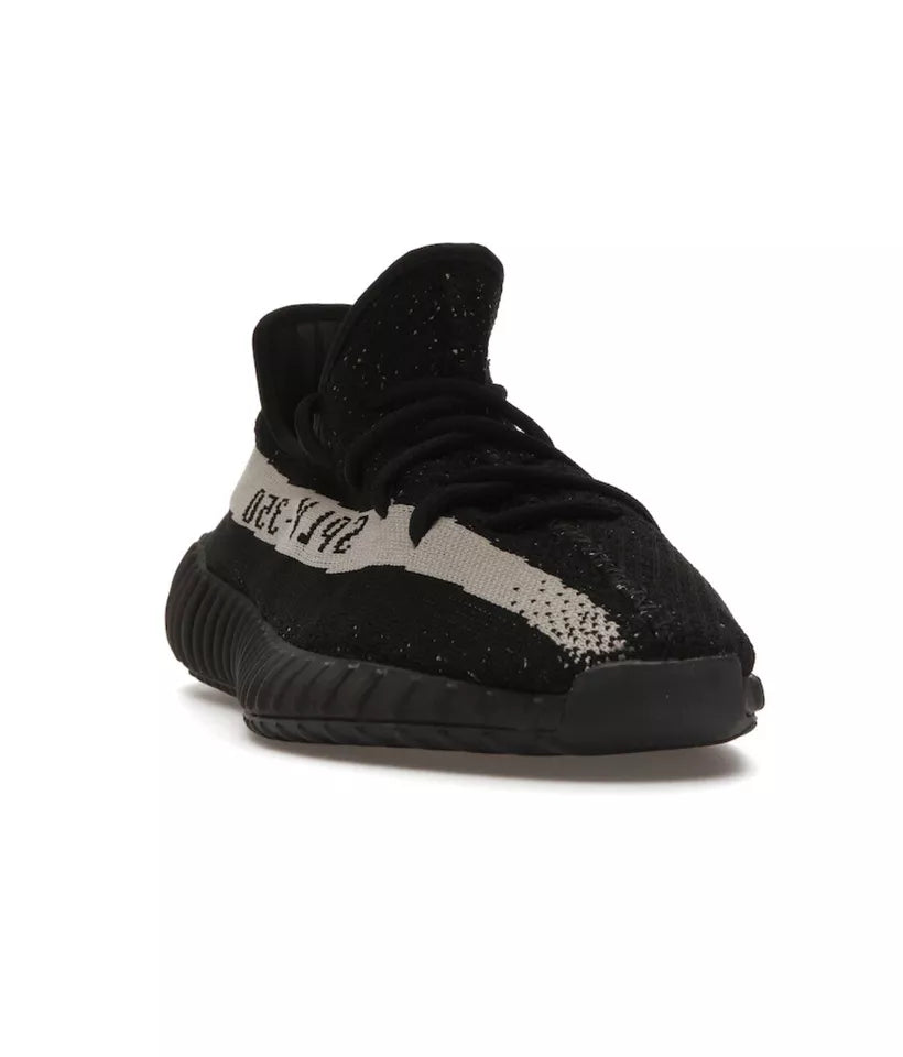 Yeezy 350 Boost V2 "Oreo"