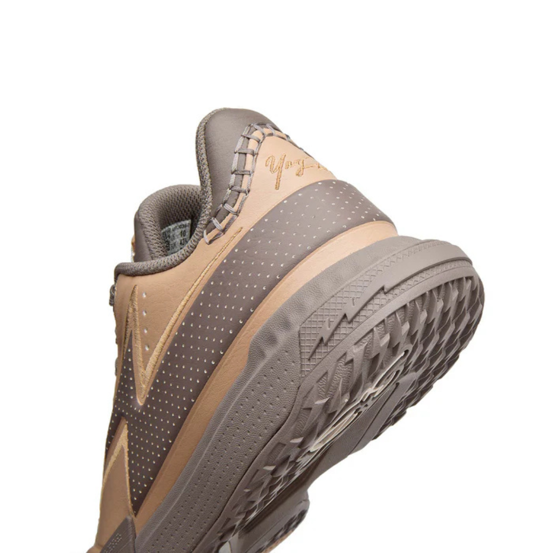 WADE FLASH YNG DNA “Brown”