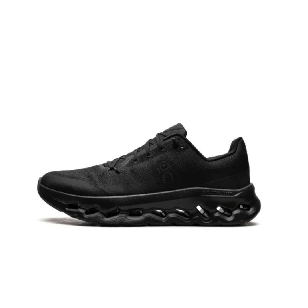 CLOUDTILT “Triple Black”