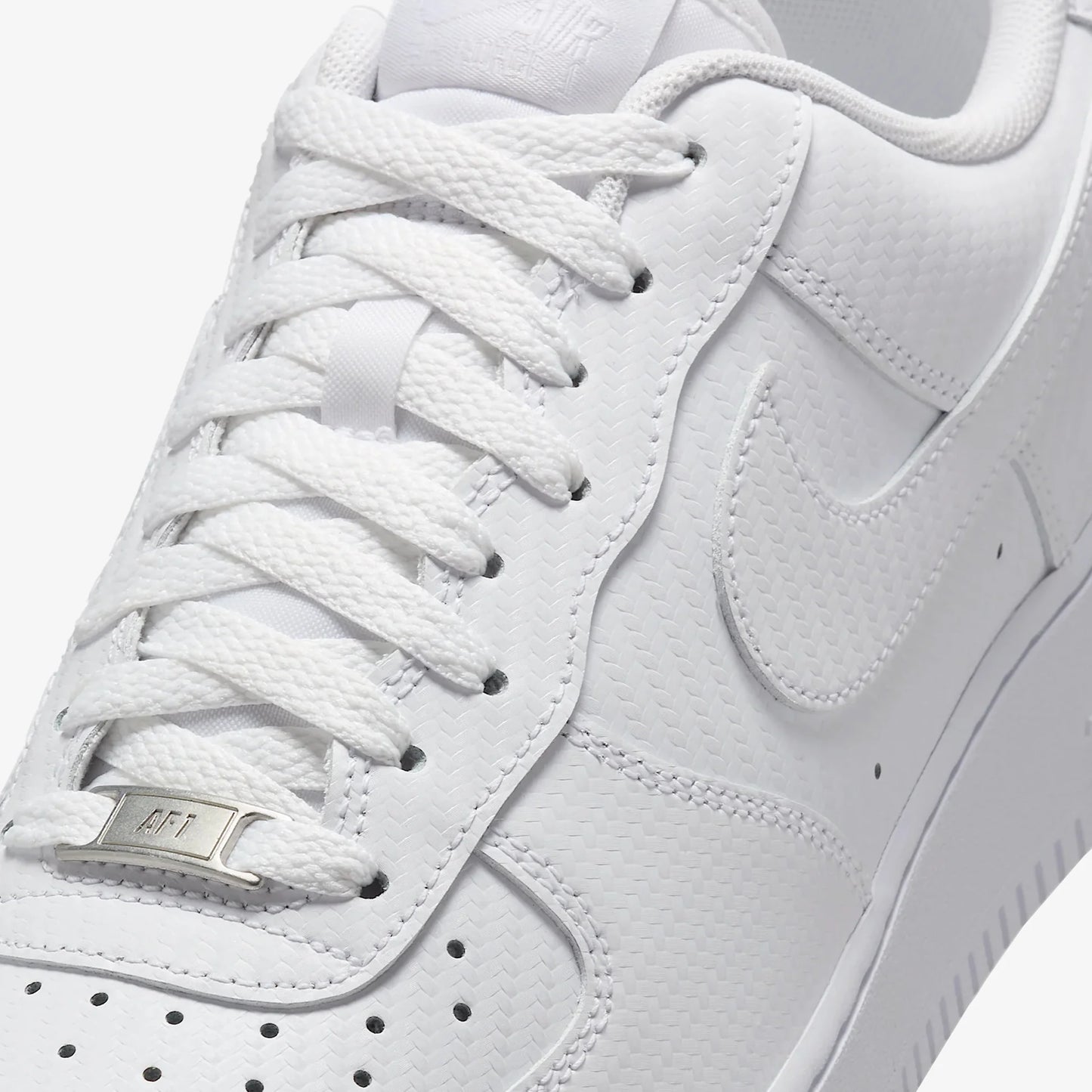 AIR FORCE 1’ 07 “Triple White”