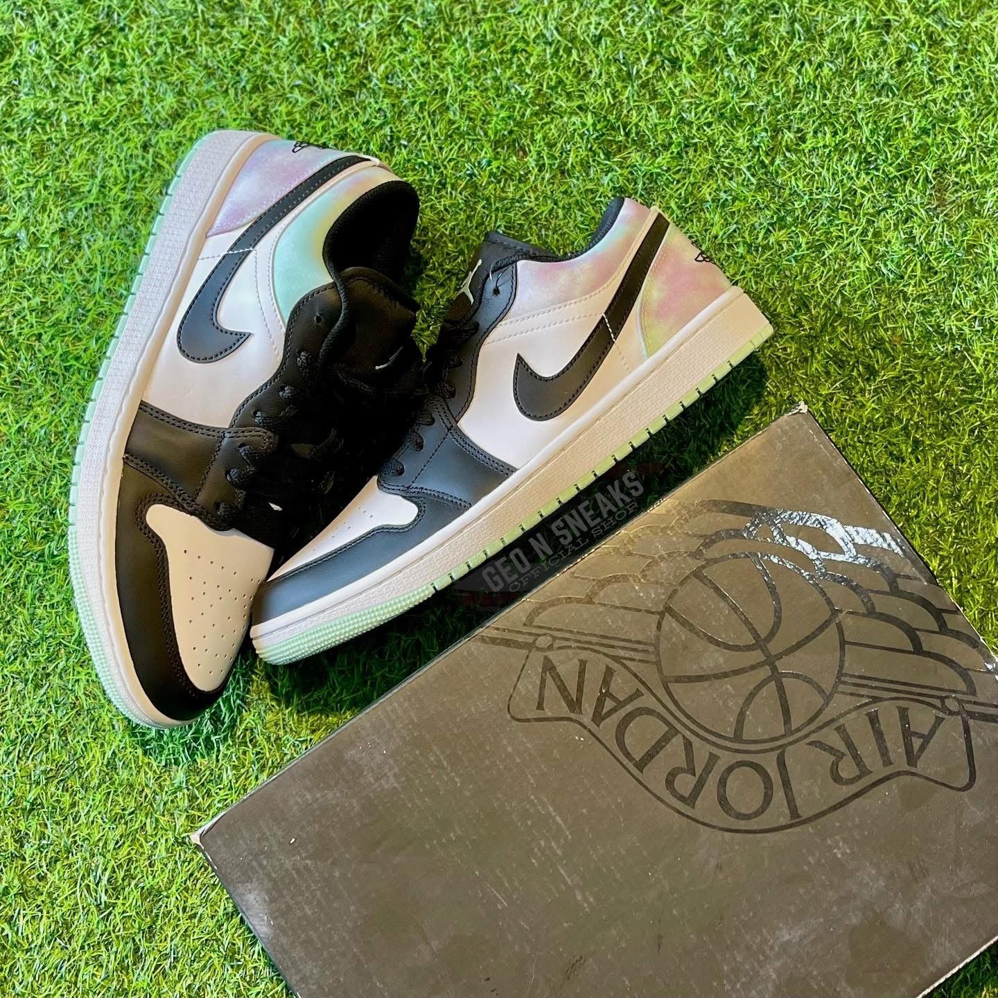 AIR JORDAN 1 LOW “Tie-Dye”