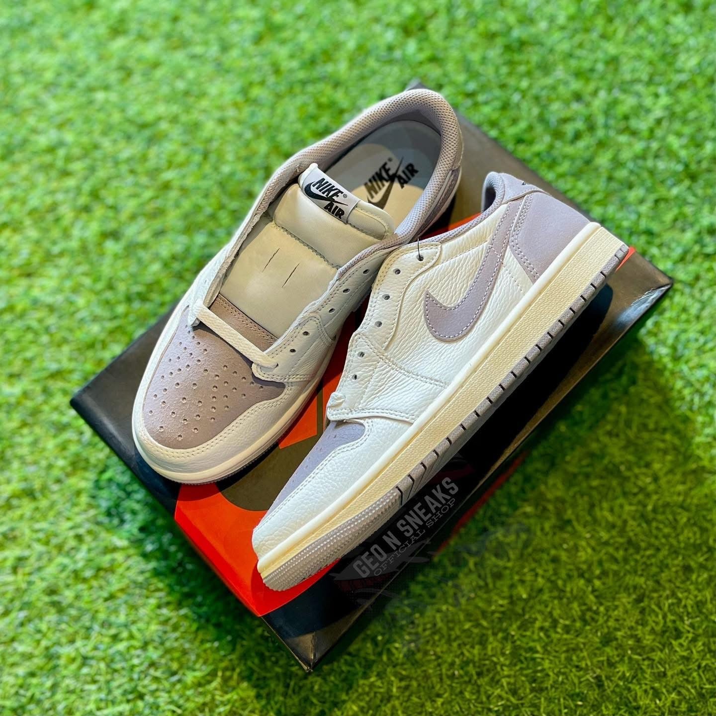 AIR JORDAN 1 LOW OG “Atmosphere Grey”